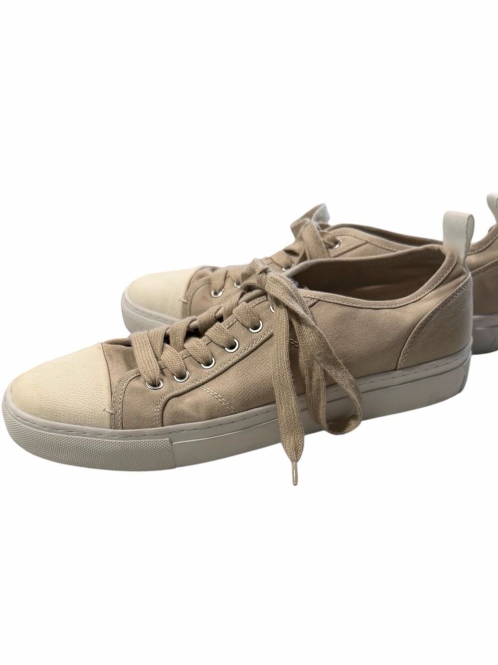 GREATS Men’s Beige Canvas Lace-Up Low Top Sneakers 11.5
